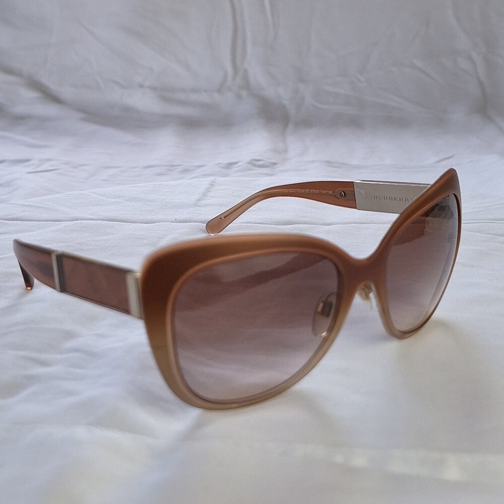 Burberry B3083 Sunglasses
